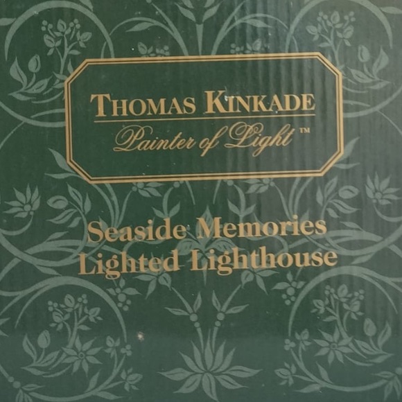 Thomas Kinkade lighthouse sculpture - Picture 14 of 14
